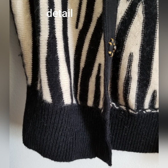 Women's Lucky Brand Sweater size S - Picture 5 of 9